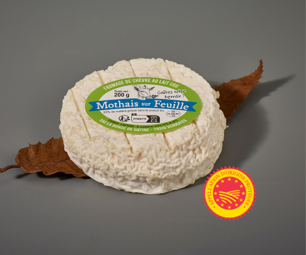 Fromage de chèvre au lait cru Mothais sur feuille (AOP) de la fromagerie La Bonde de Gâtine